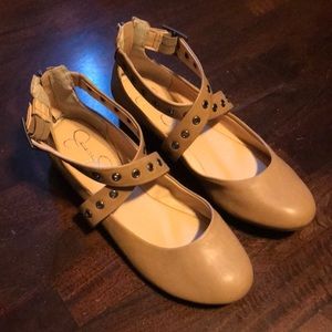 Size 8.5 Jessica Simpson Flats
